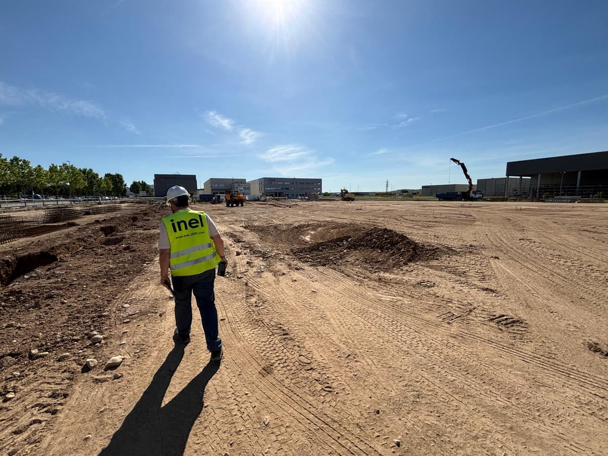 Preparación del Terreno - Foto 1